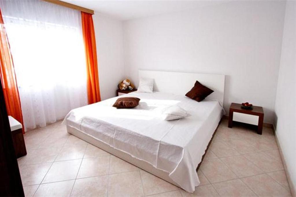 Villa San Malinska Room photo